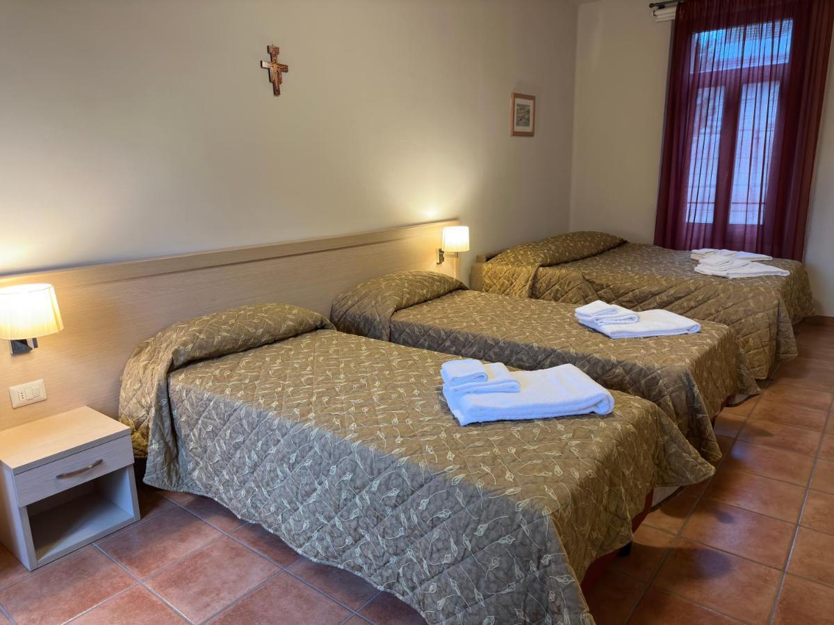Domus San Bernardino Bed & Breakfast Verona Exterior photo