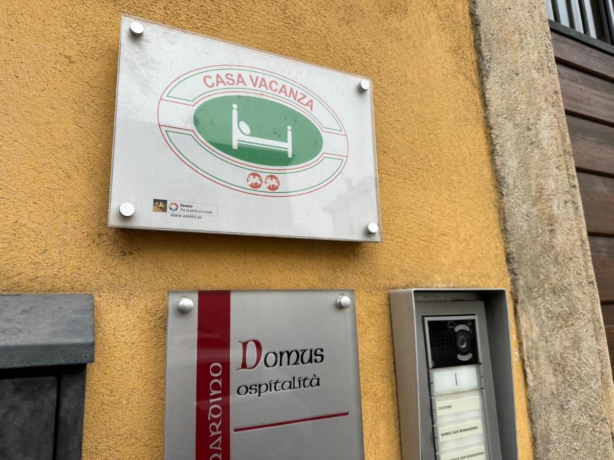 Domus San Bernardino Bed & Breakfast Verona Exterior photo